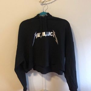 H&M Metallica cropped hoodie